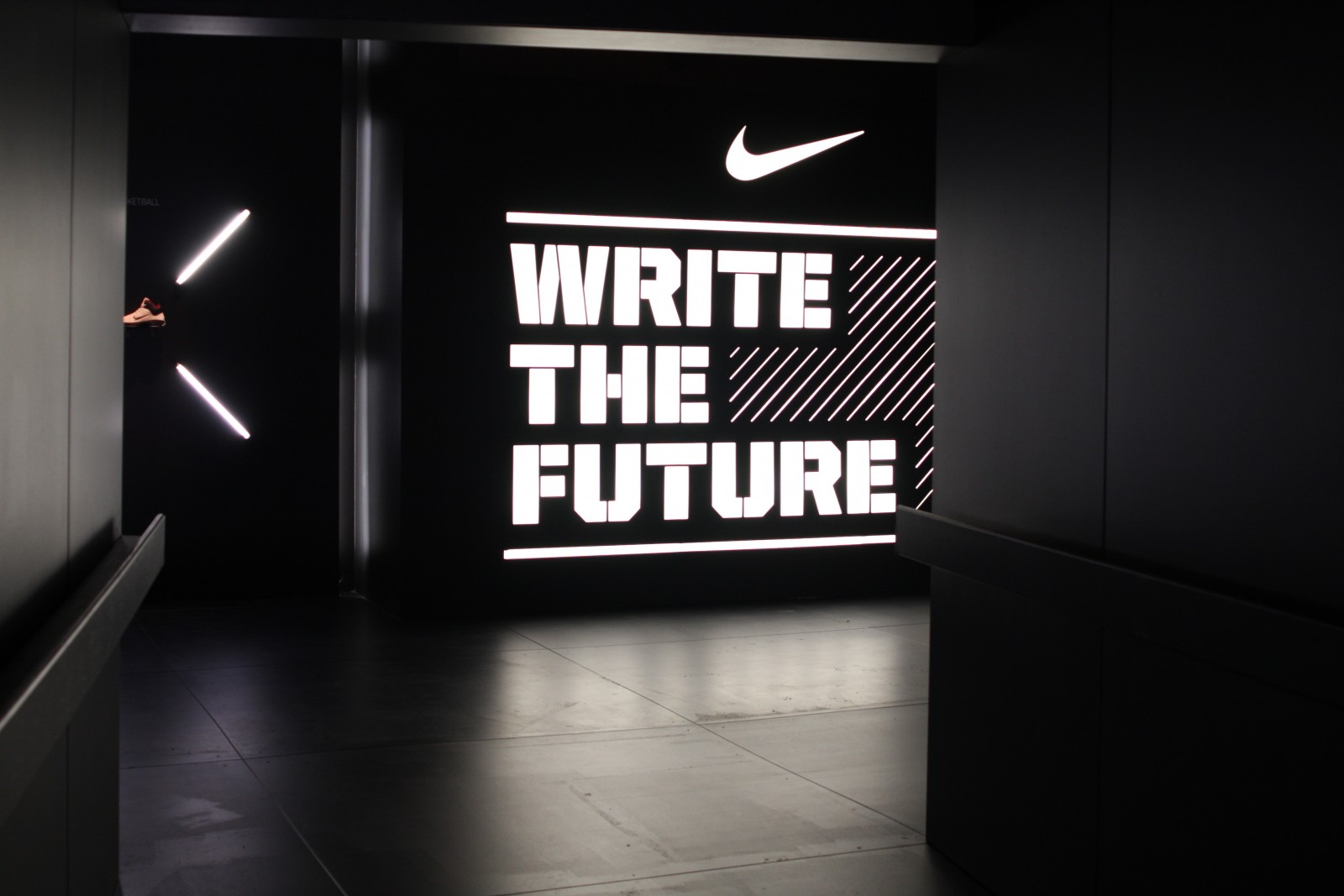 WeShouldDoItAll — Nike Brand Presentation South Africa